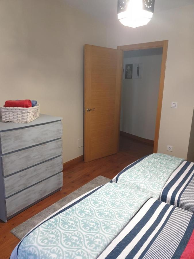 Apartamento Cine Colon Ribadeo Kültér fotó